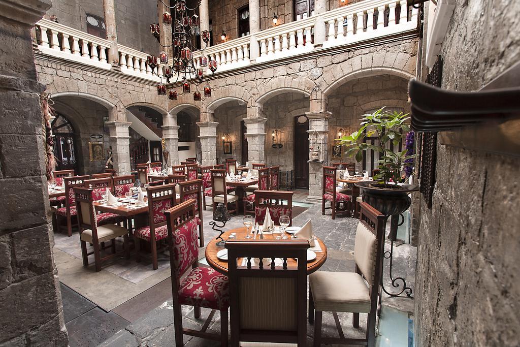 Roka Plaza Hotel Boutique Ambato Exterior photo