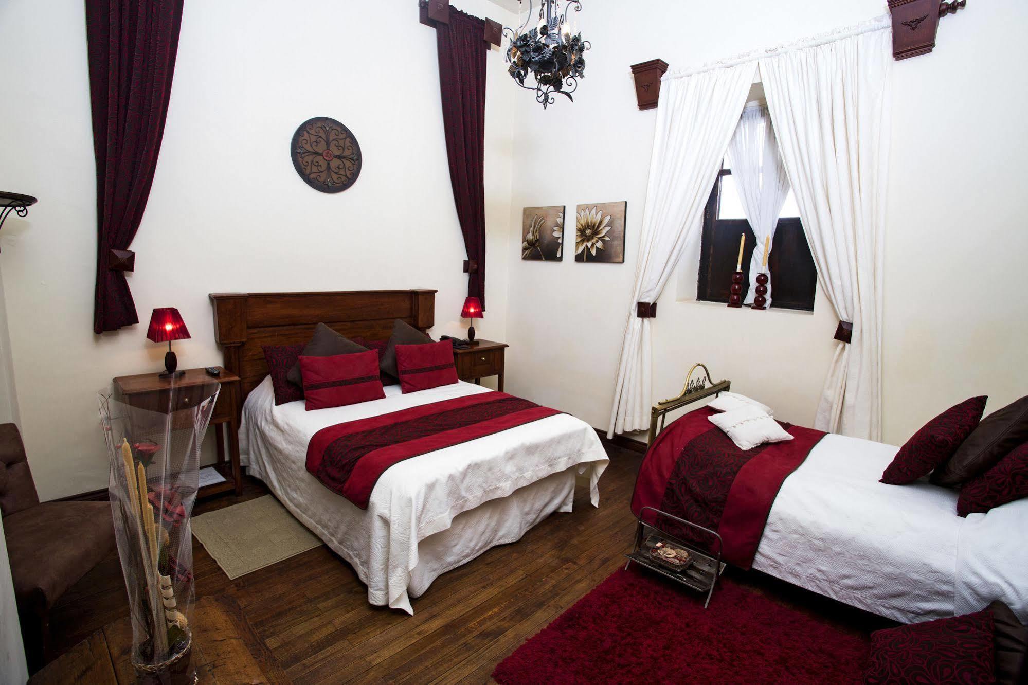 Roka Plaza Hotel Boutique Ambato Exterior photo